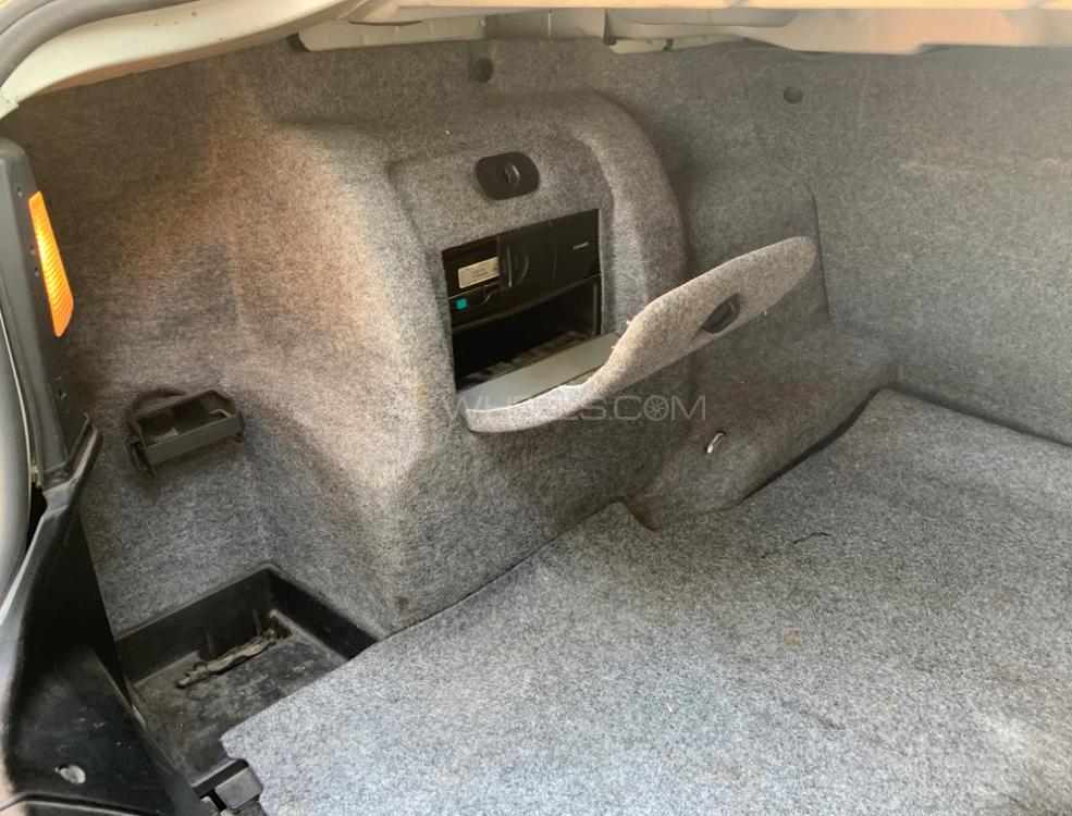 BMW 3 Series 2002 for Sale in Lahore BMW 3 Series 2002 for Sale in Lahore Image-15