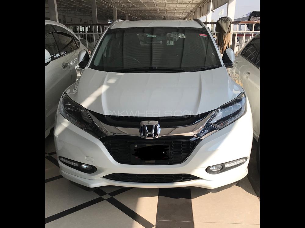 Honda Vezel 2014 for Sale in Peshawar Image-1