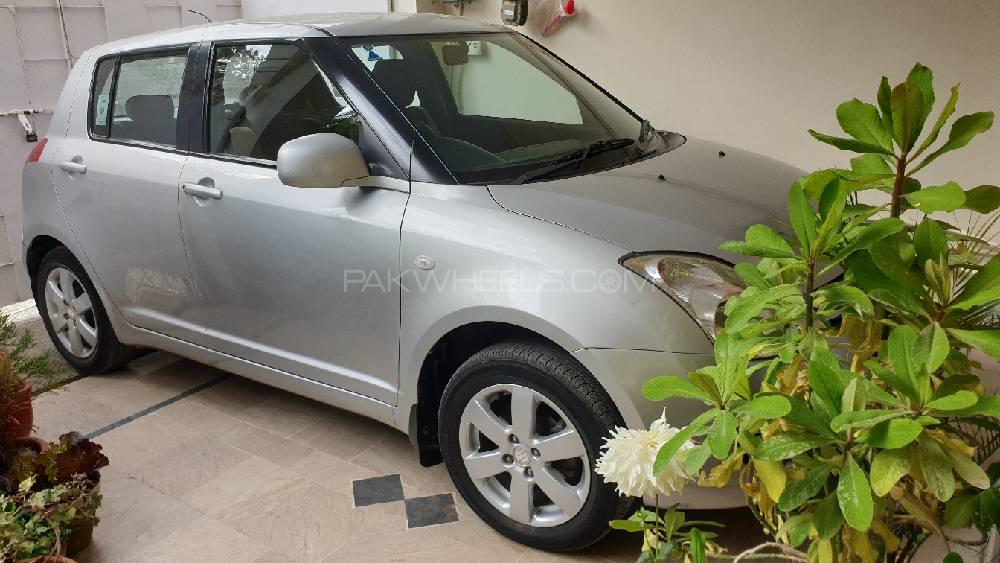 Suzuki Swift 2015 for Sale in Karachi Image-1