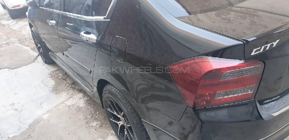 ہونڈا سٹی 2019 for Sale in سیالکوٹ ہونڈا سٹی 2019 for Sale in سیالکوٹ Image-4