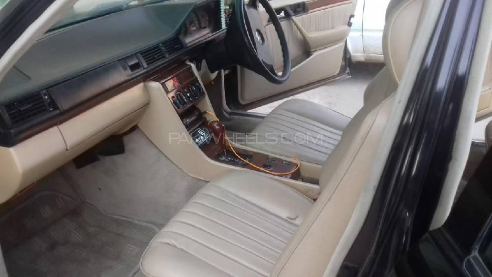 Mercedes Benz E Class 1994 for Sale in Rawalpindi Mercedes Benz E Class 1994 for Sale in Rawalpindi Image-12