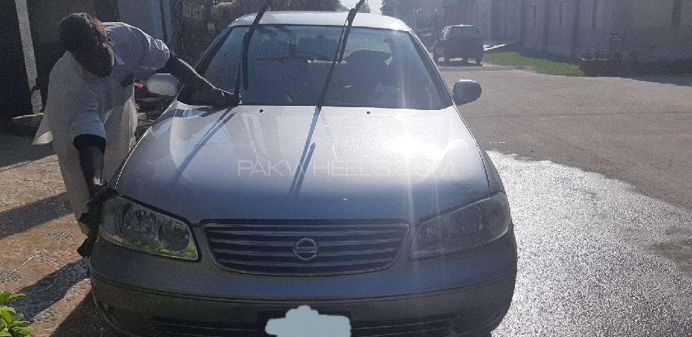 Nissan Sunny 2009 for Sale in Faisalabad Nissan Sunny 2009 for Sale in Faisalabad Image-3