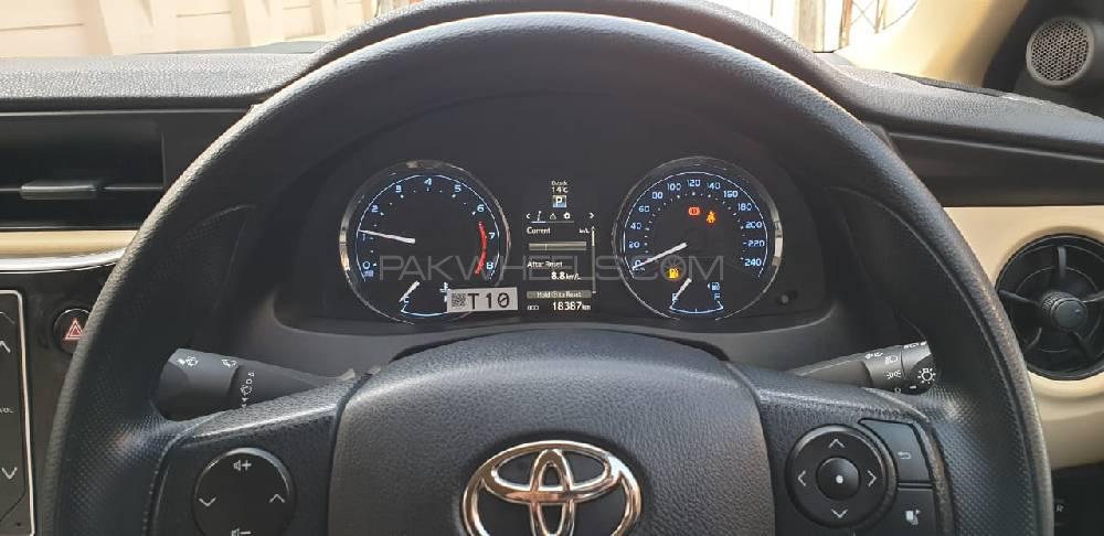 Toyota Corolla 2018 for Sale in Multan Toyota Corolla 2018 for Sale in Multan Image-3