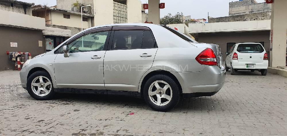 Nissan Tiida 2007 for Sale in Islamabad Image-1
