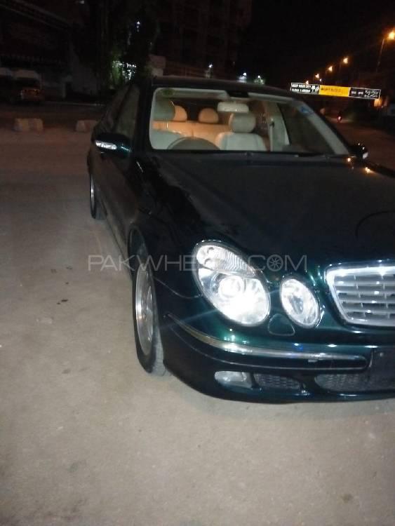 Mercedes Benz E Class 2005 for Sale in Hyderabad Image-1