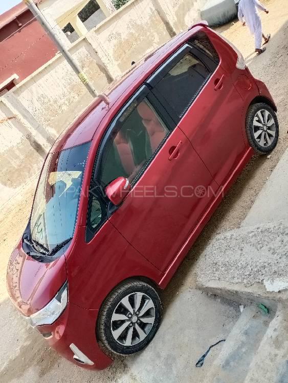 مٹسوبیشی ای کے کسٹم 2014 for Sale in کراچی مٹسوبیشی ای کے کسٹم 2014 for Sale in کراچی Image-2