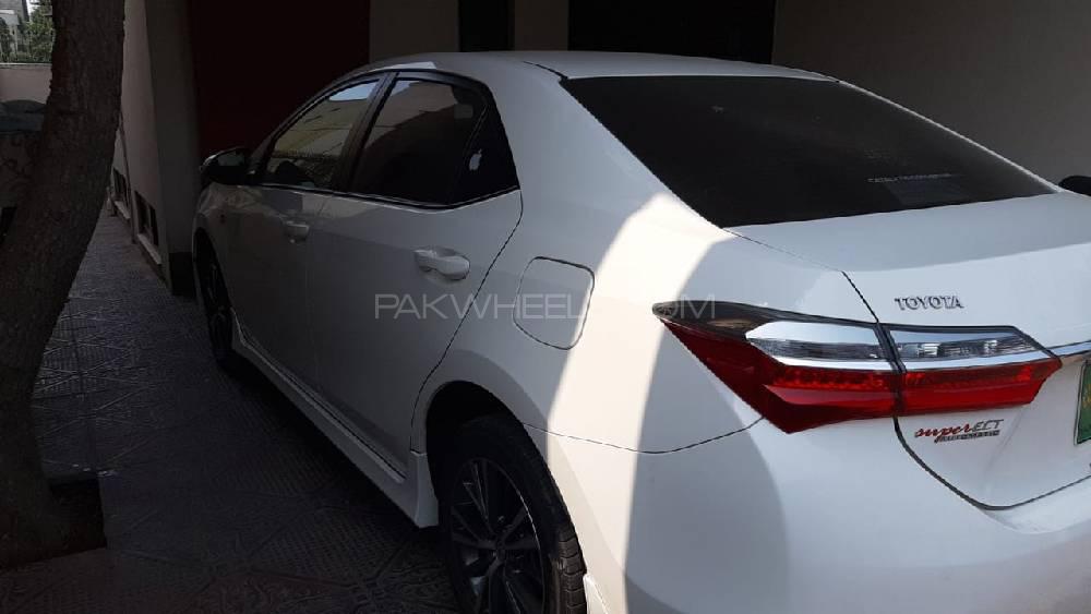 Toyota Corolla 2019 for Sale in Lahore Toyota Corolla 2019 for Sale in Lahore Image-5