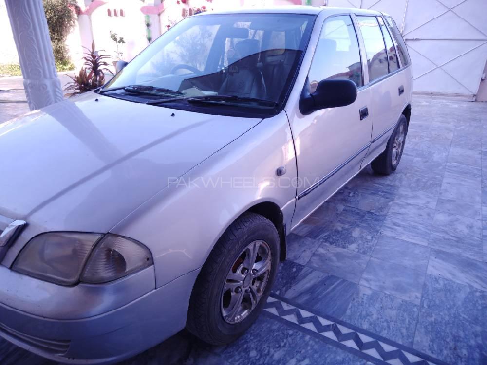 Suzuki Cultus 2004 for Sale in Chakwal Suzuki Cultus 2004 for Sale in Chakwal Image-6