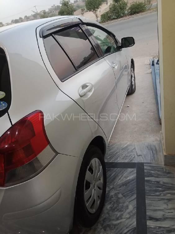 Toyota Vitz 2014 for Sale in Pir mahal Image-1