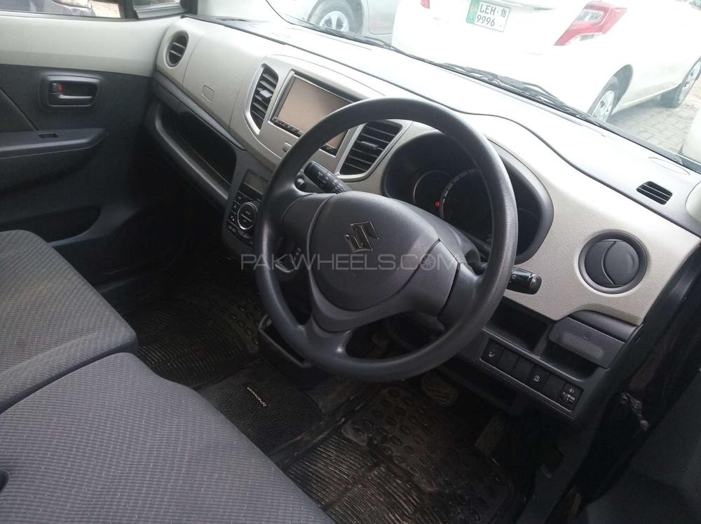 Suzuki Wagon R 2016 for Sale in Gujranwala Suzuki Wagon R 2016 for Sale in Gujranwala Image-6
