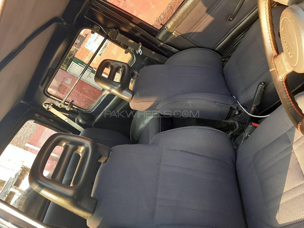 Suzuki Jimny Sierra 1989 for Sale in Faisalabad Suzuki Jimny Sierra 1989 for Sale in Faisalabad Image-9