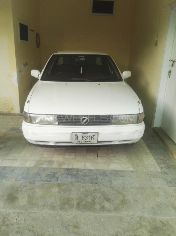 Nissan Sunny 1990 for Sale in Mardan Image-1