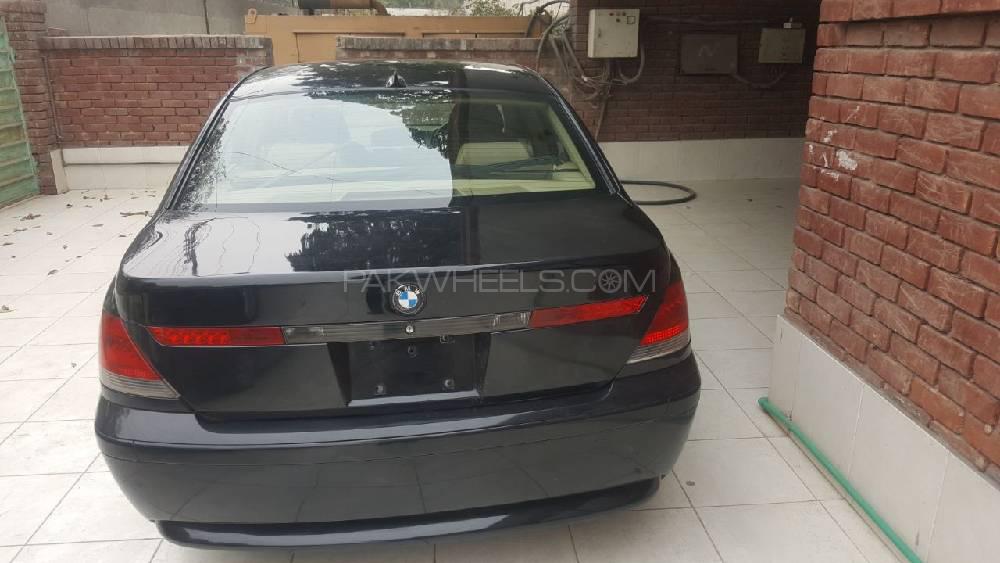 بی ایم ڈبلیو 7 سیریز 2003 for Sale in لاہور بی ایم ڈبلیو 7 سیریز 2003 for Sale in لاہور Image-3