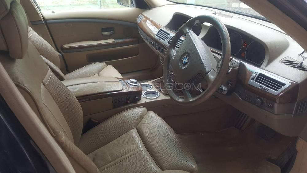 بی ایم ڈبلیو 7 سیریز 2003 for Sale in لاہور بی ایم ڈبلیو 7 سیریز 2003 for Sale in لاہور Image-11