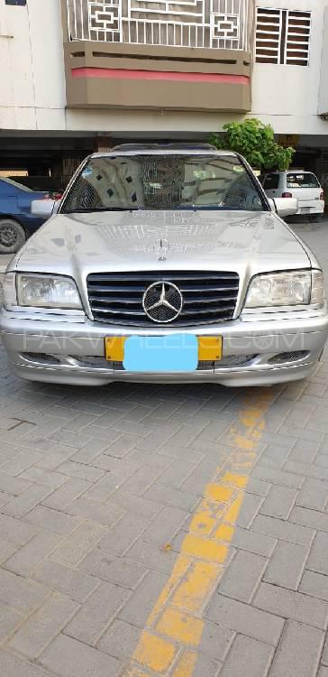 Mercedes Benz C Class 2000 for Sale in Karachi Image-1