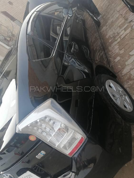 Toyota Prius 2010 for Sale in Lahore Toyota Prius 2010 for Sale in Lahore Image-10