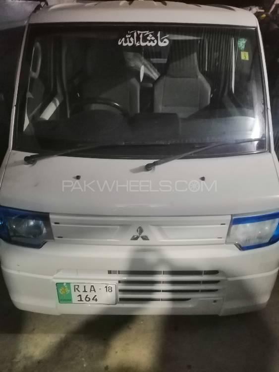 Mitsubishi Minicab Bravo 2013 for Sale in Wah cantt Image-1