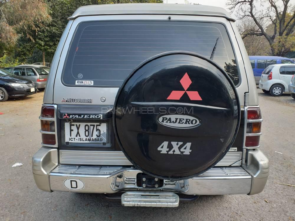 مٹسوبیشی پجیرو 1996 for Sale in اسلام آباد مٹسوبیشی پجیرو 1996 for Sale in اسلام آباد Image-4
