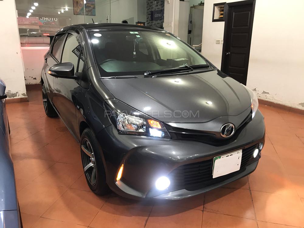 Toyota Vitz 2016 for Sale in Multan Toyota Vitz 2016 for Sale in Multan Image-3