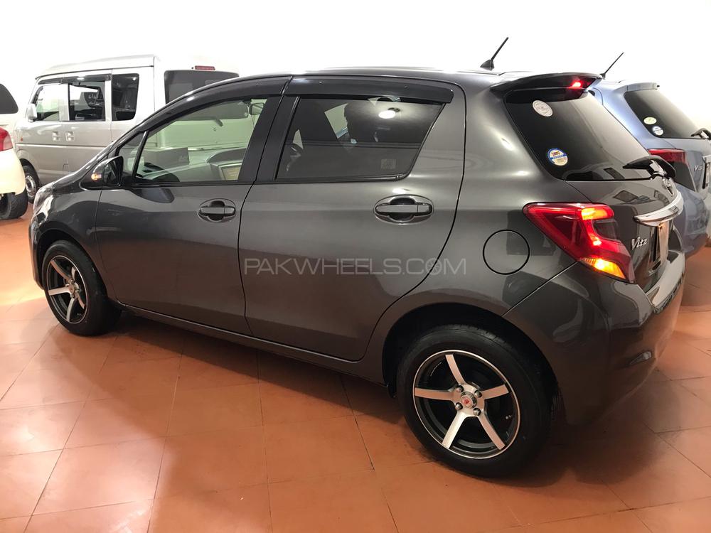 Toyota Vitz 2016 for Sale in Multan Toyota Vitz 2016 for Sale in Multan Image-5