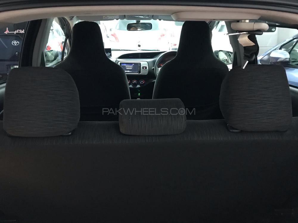 Toyota Vitz 2016 for Sale in Multan Toyota Vitz 2016 for Sale in Multan Image-9