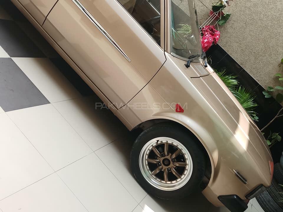 Toyota Corolla - 1981  Image-1