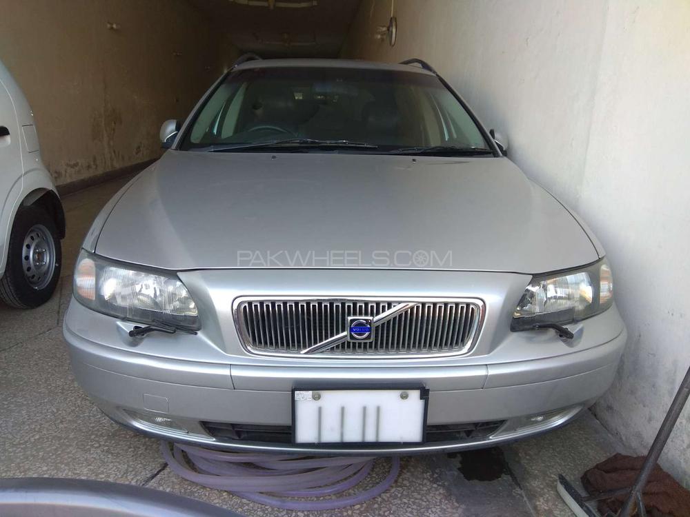 Volvo Other 2001 for Sale in Lahore Image-1