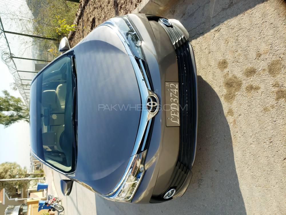 Toyota Corolla 2015 for Sale in Islamabad Image-1