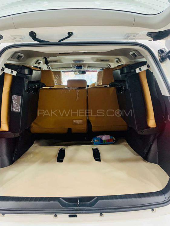 Toyota Fortuner 2018 for Sale in Rawalpindi Toyota Fortuner 2018 for Sale in Rawalpindi Image-11