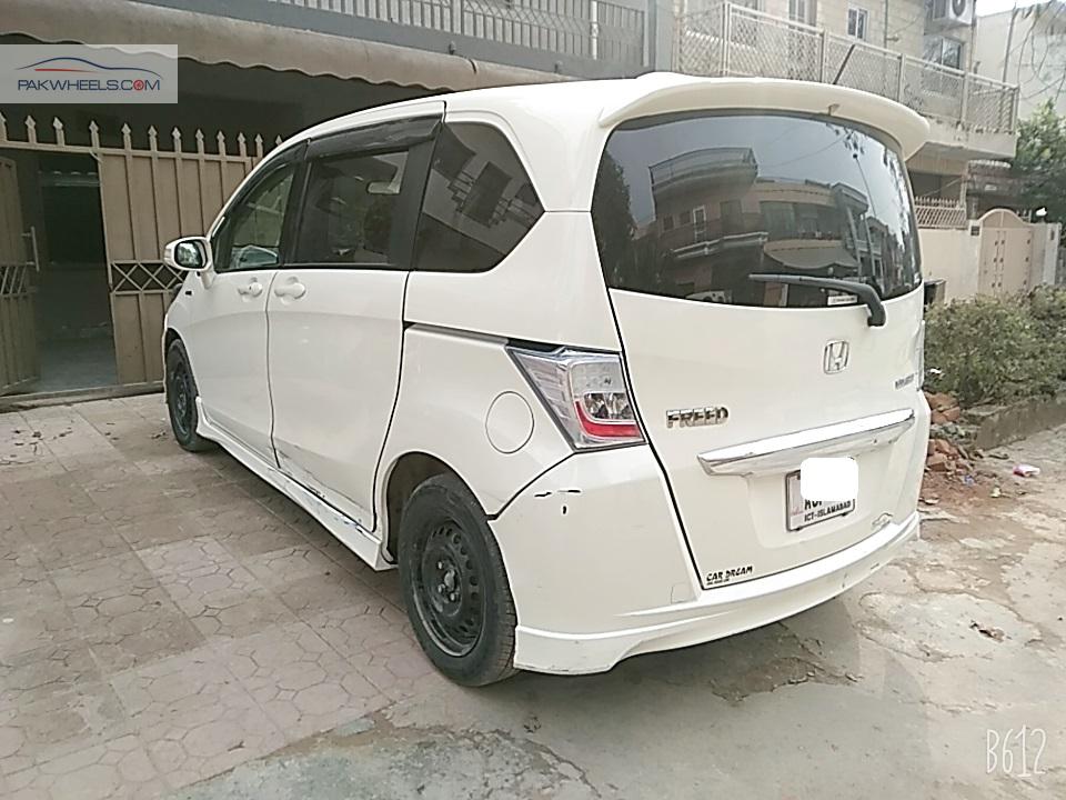 Honda Freed 2011 for Sale in Islamabad Honda Freed 2011 for Sale in Islamabad Image-4