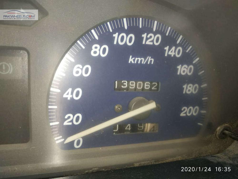 ہونڈا سٹی 2001 for Sale in کراچی ہونڈا سٹی 2001 for Sale in کراچی Image-11