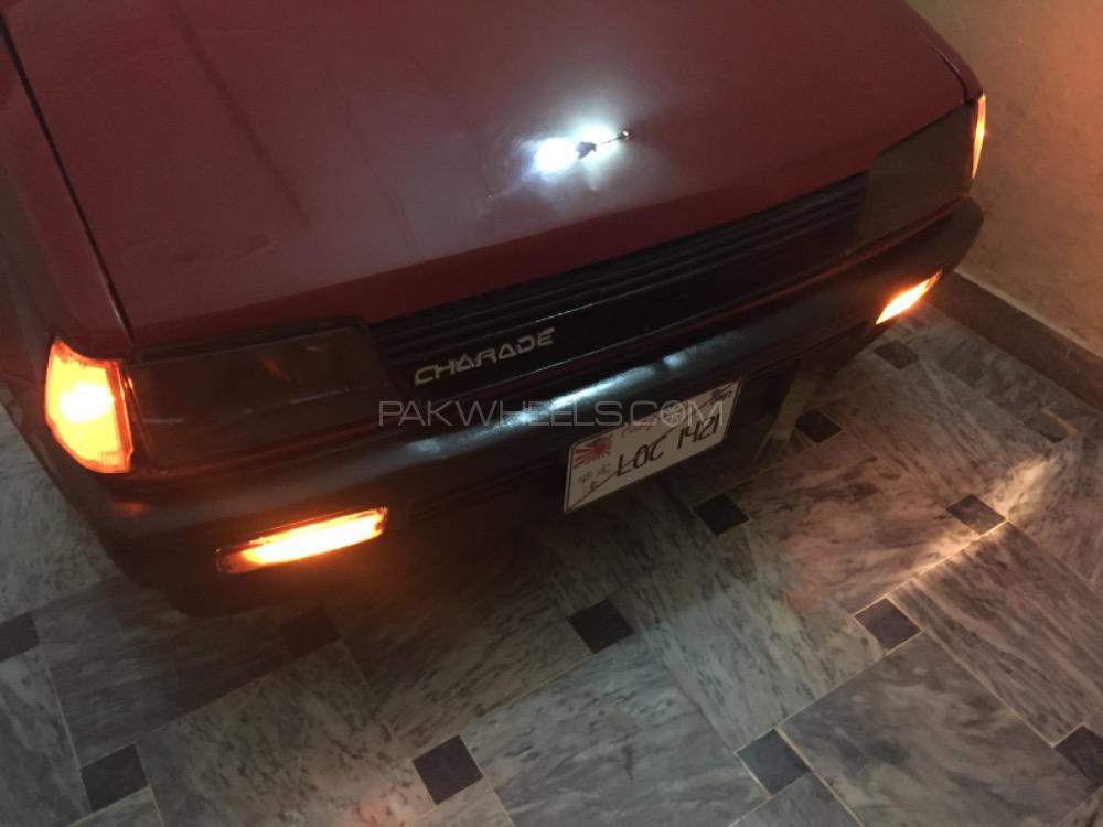 Daihatsu Charade - 1987  Daihatsu Charade - 1987  Image-2