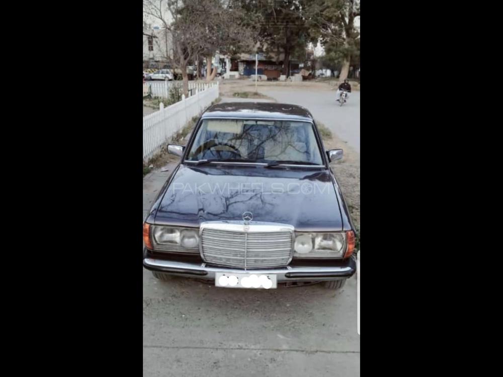 Mercedes Benz E Class 1984 for Sale in Islamabad Image-1