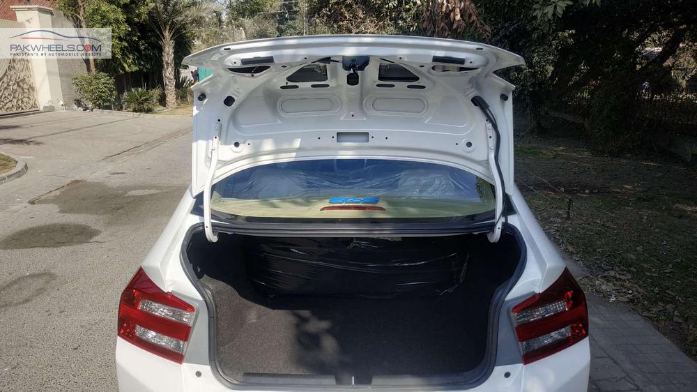 Honda City 2020 for Sale in Lahore Honda City 2020 for Sale in Lahore Image-16