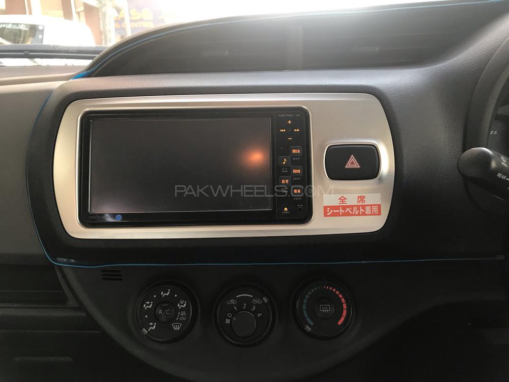 Toyota Vitz 2015 for Sale in Karachi Toyota Vitz 2015 for Sale in Karachi Image-15