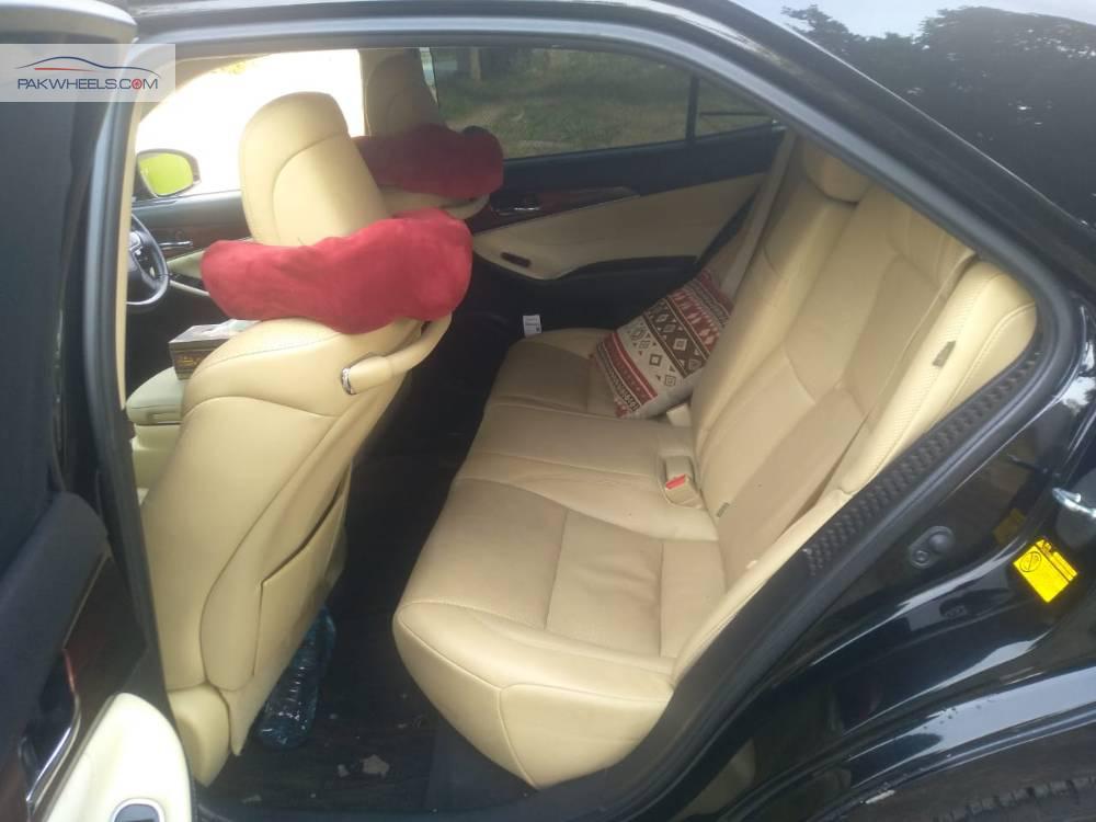 Toyota Crown 2013 for Sale in Islamabad Toyota Crown 2013 for Sale in Islamabad Image-11