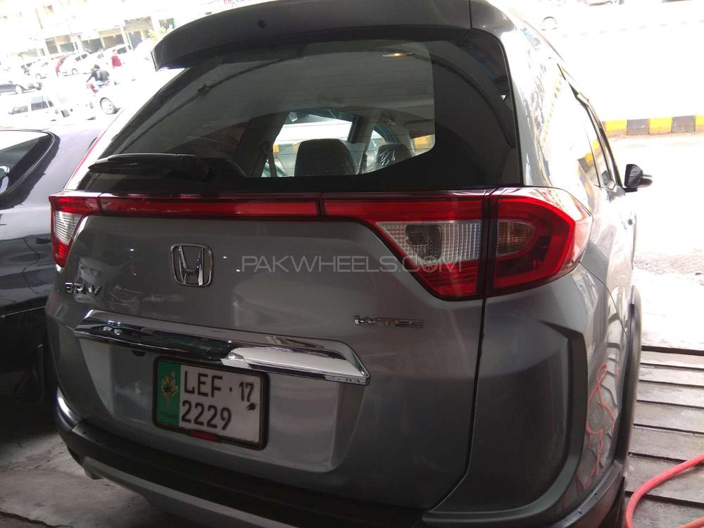 Honda BR-V 2017 for Sale in Lahore Honda BR-V 2017 for Sale in Lahore Image-4