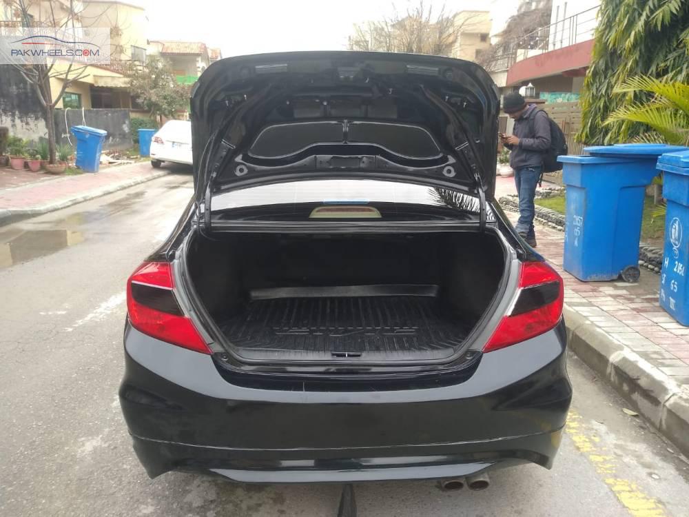 Honda Civic 2015 for Sale in Islamabad Honda Civic 2015 for Sale in Islamabad Image-17