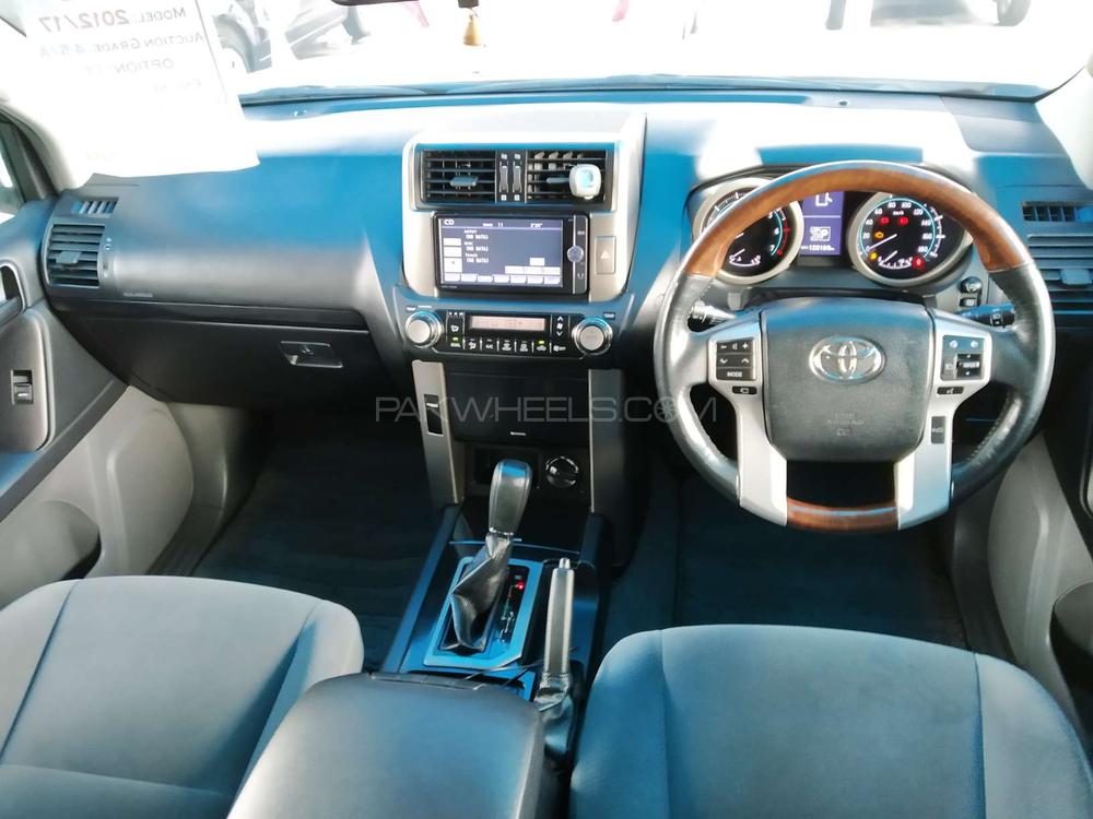 Toyota Prado 2012 for Sale in Lahore Toyota Prado 2012 for Sale in Lahore Image-10