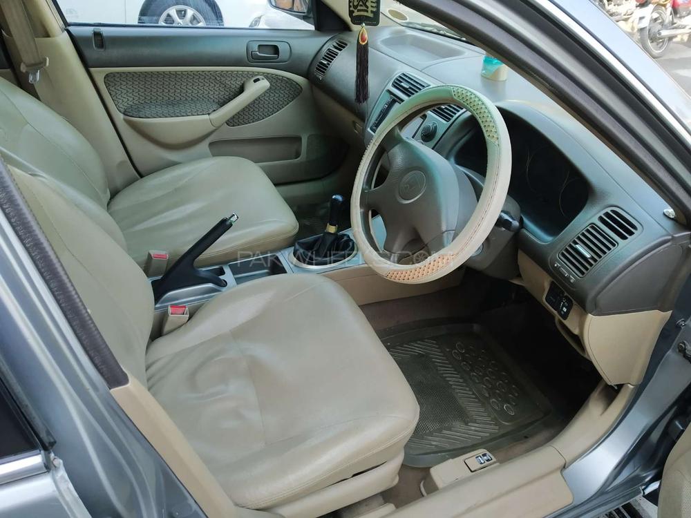 Honda Civic 2004 for Sale in Lahore Honda Civic 2004 for Sale in Lahore Image-5
