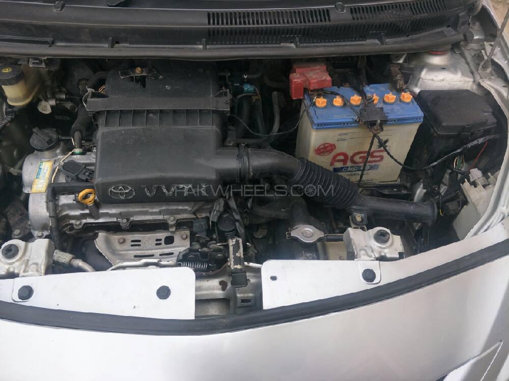 Toyota Belta 2006 for Sale in Hyderabad Toyota Belta 2006 for Sale in Hyderabad Image-9