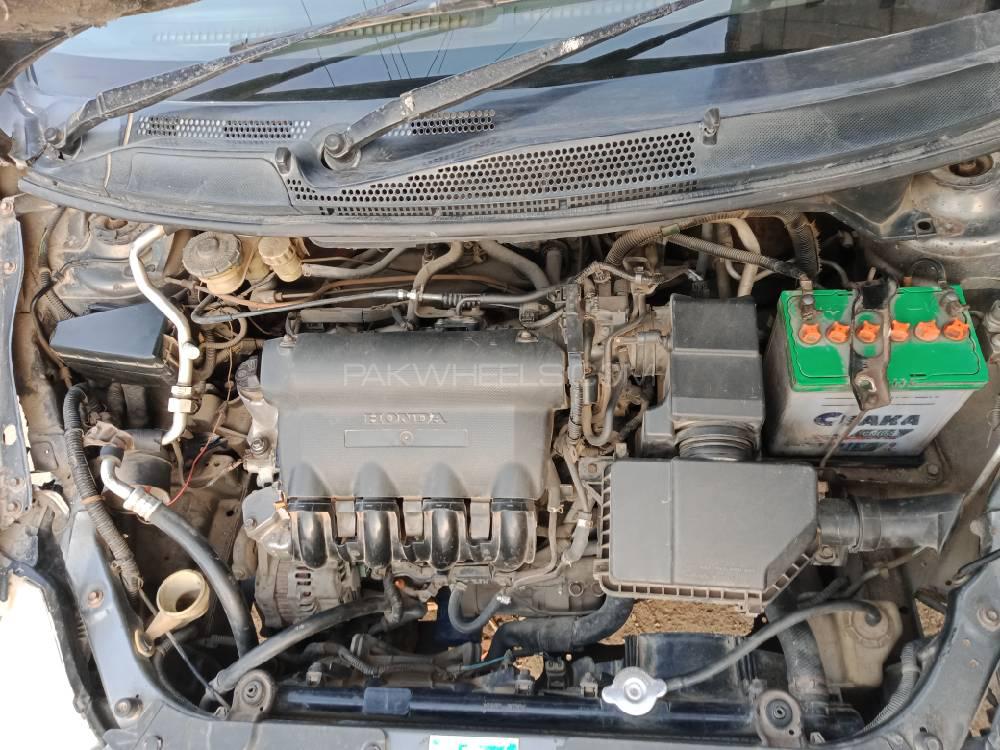 Honda City 2004 for Sale in Karachi Honda City 2004 for Sale in Karachi Image-8