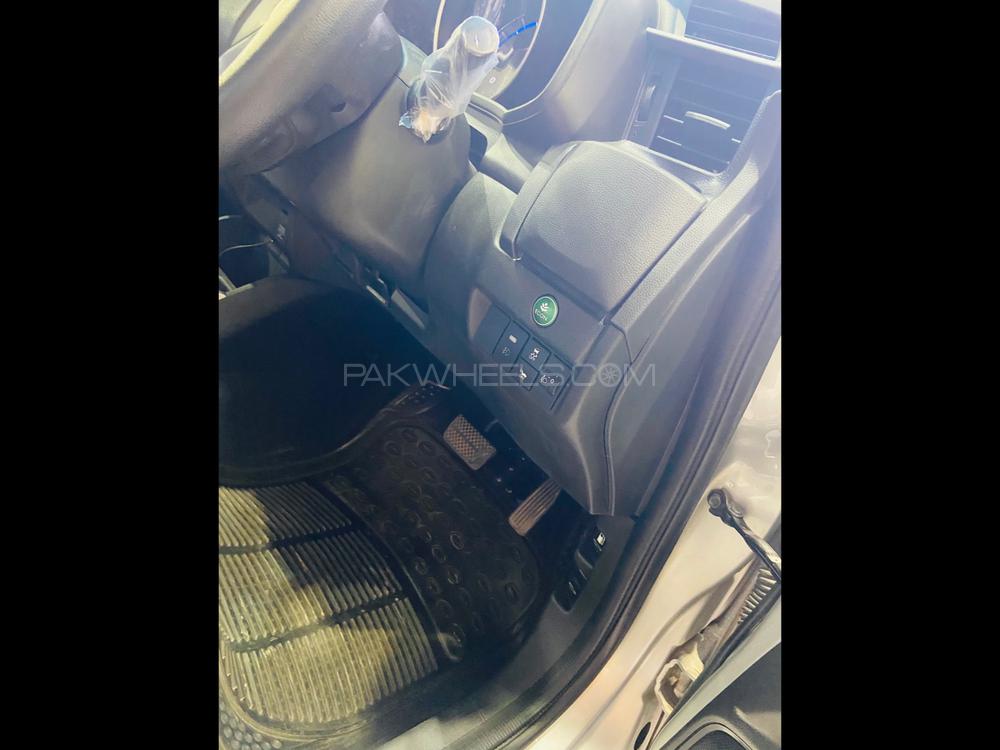ہونڈا فٹ 2014 for Sale in ملتان ہونڈا فٹ 2014 for Sale in ملتان Image-10