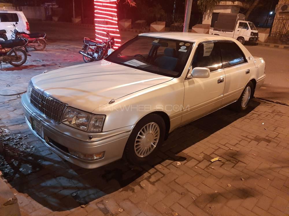Toyota Crown 1997 for Sale in Lahore Image-1