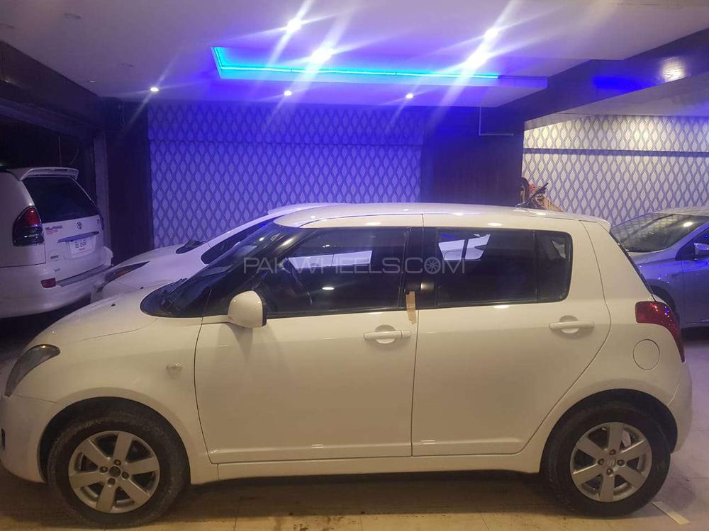 Suzuki Swift 2016 for Sale in D.G.Khan Suzuki Swift 2016 for Sale in D.G.Khan Image-5
