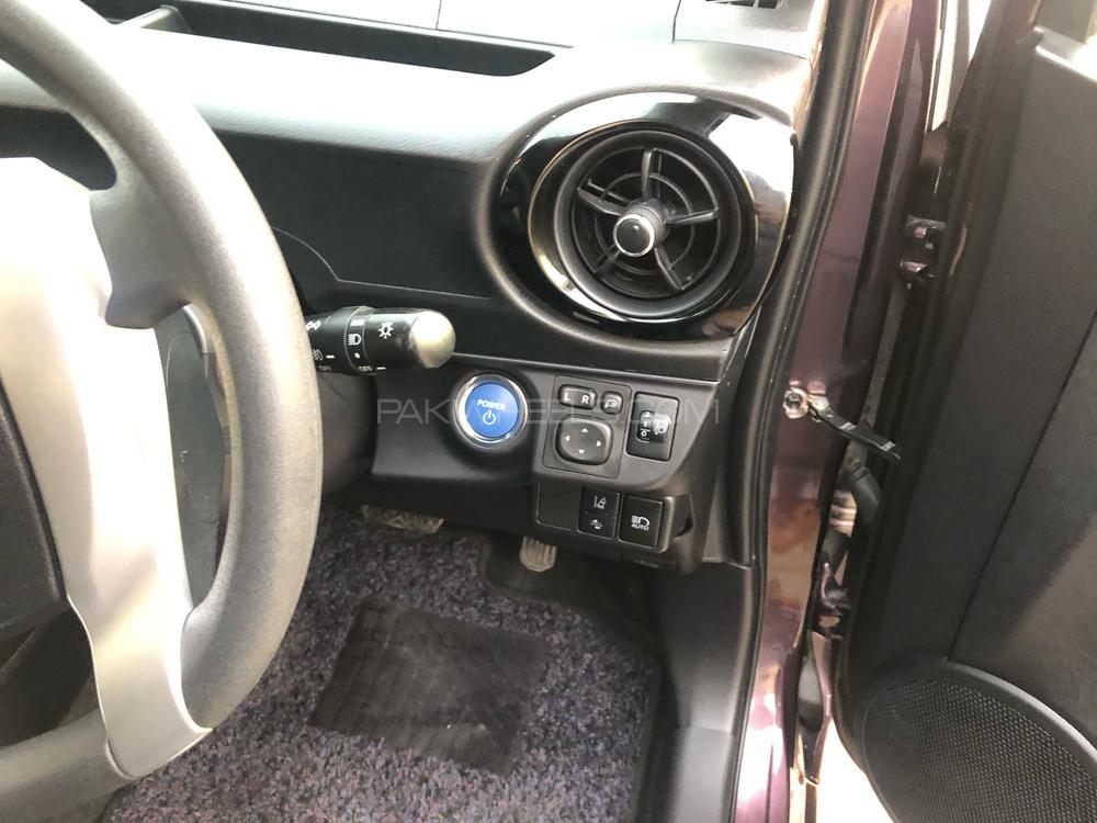 Toyota Aqua 2017 for Sale in Peshawar Toyota Aqua 2017 for Sale in Peshawar Image-12