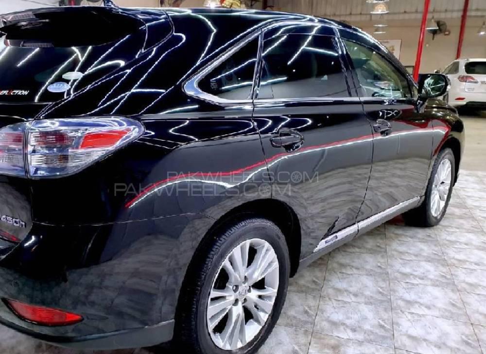 Lexus RX Series 2010 for Sale in Karachi Lexus RX Series 2010 for Sale in Karachi Image-4