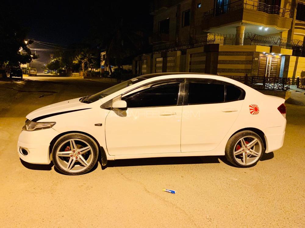 Honda City - 2011  Honda City - 2011  Image-2