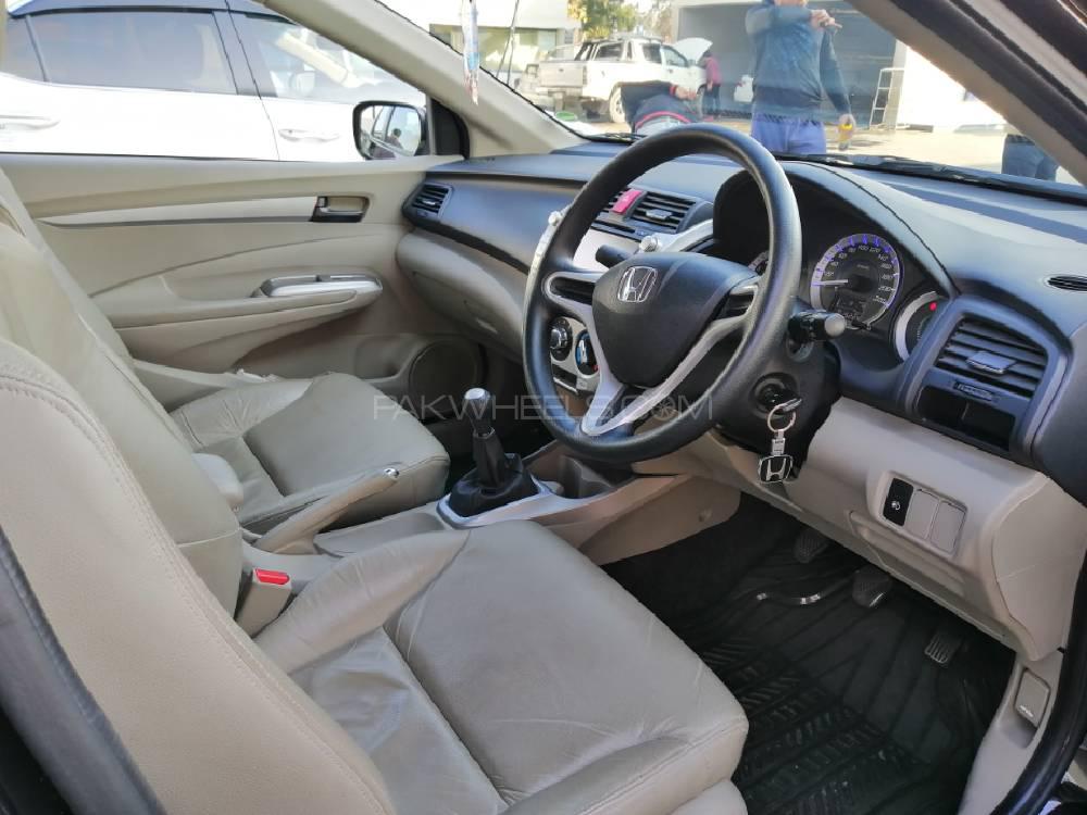 Honda City 2015 for Sale in Lahore Honda City 2015 for Sale in Lahore Image-10