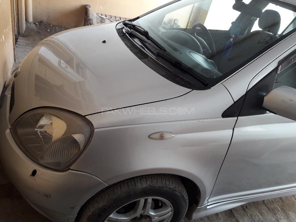 Toyota Vitz 1999 for Sale in Bannu Image-1